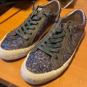 Boutique Glitter shoes